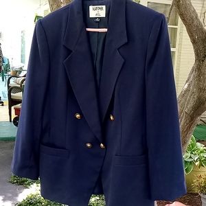 Suit, blazer & skirt. Fully lined.